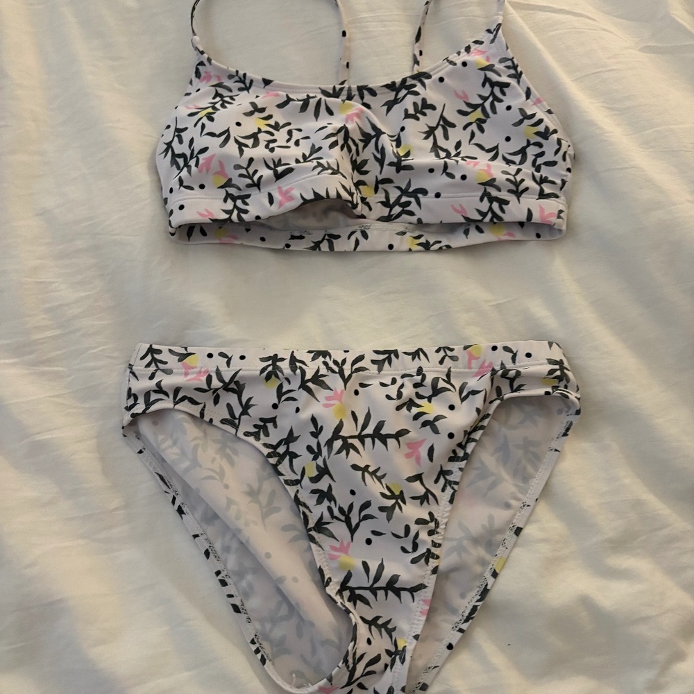 Swim suit set floral pattern
